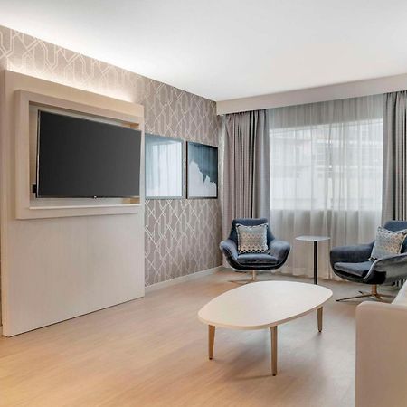 Radisson Plaza Hotel And Suites Kalamazoo Buitenkant foto