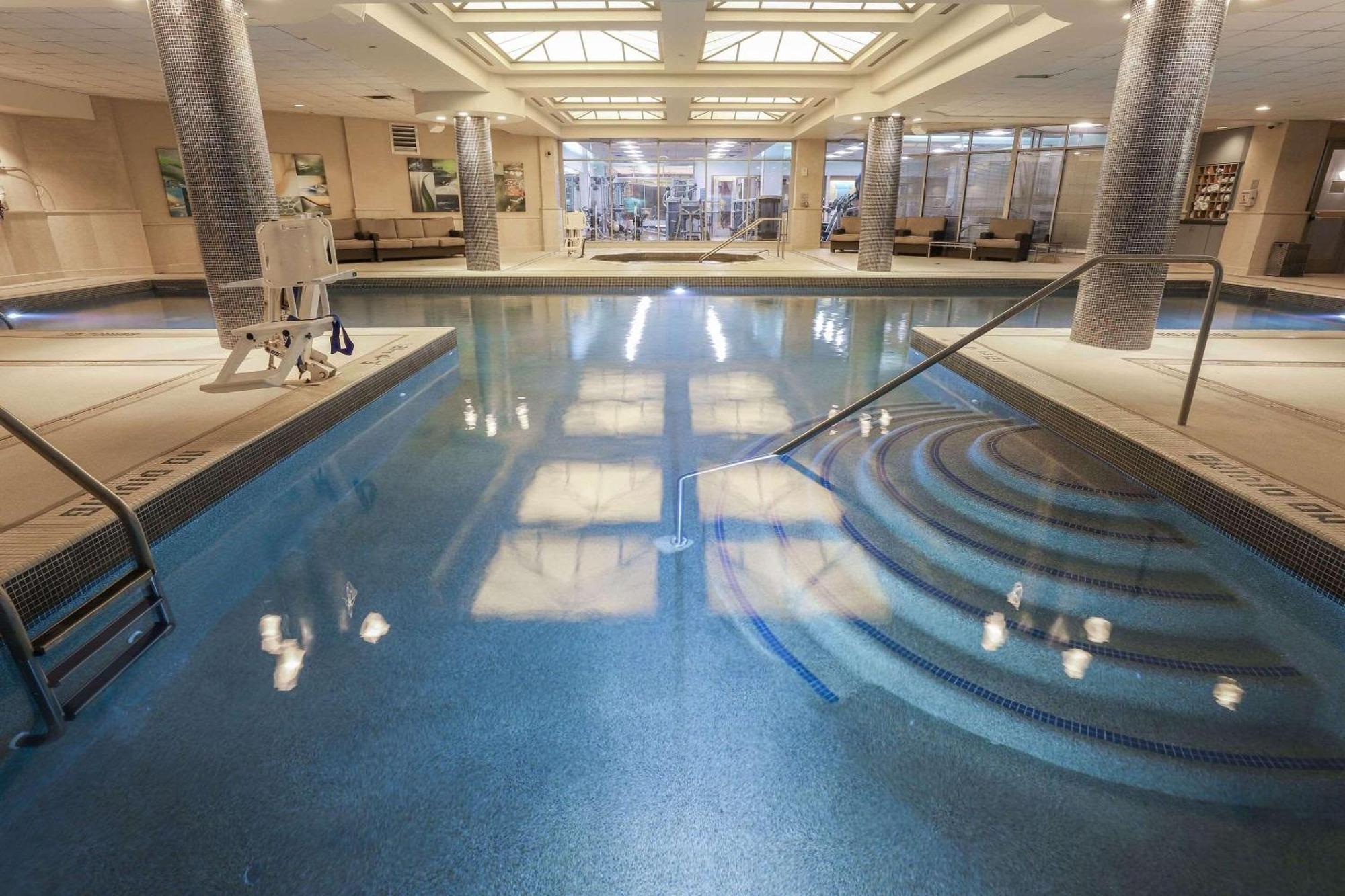 Radisson Plaza Hotel And Suites Kalamazoo Buitenkant foto