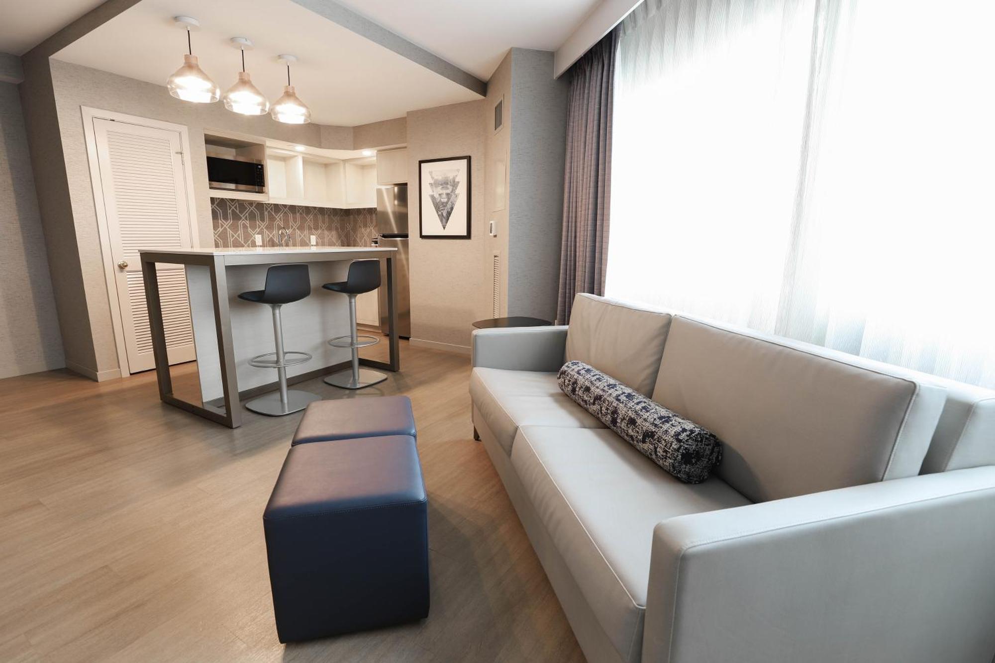 Radisson Plaza Hotel And Suites Kalamazoo Buitenkant foto