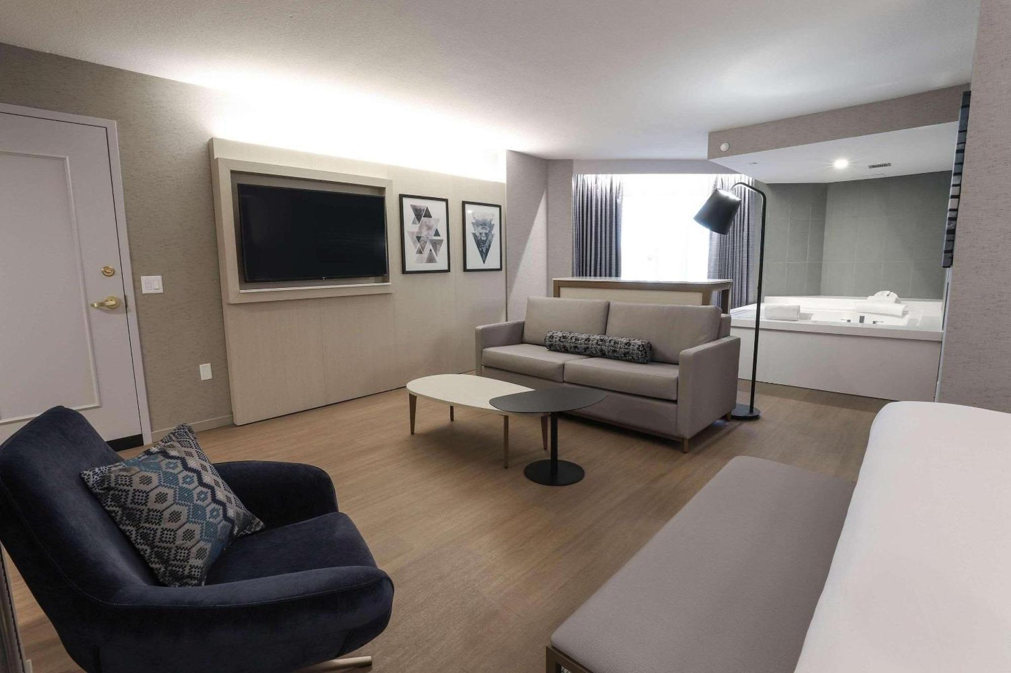 Radisson Plaza Hotel And Suites Kalamazoo Buitenkant foto